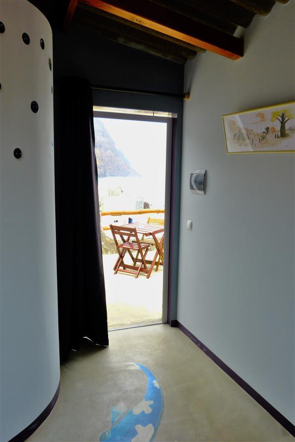 Kasa Tambla Bed & Breakfast Ponta Do Sol Exterior photo